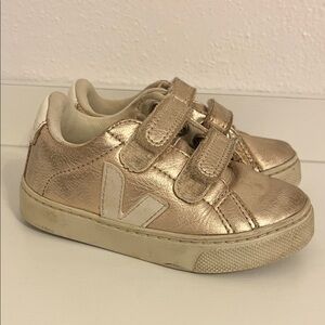 Veja Toddler Kids Metallic Rose Gold Sneakers